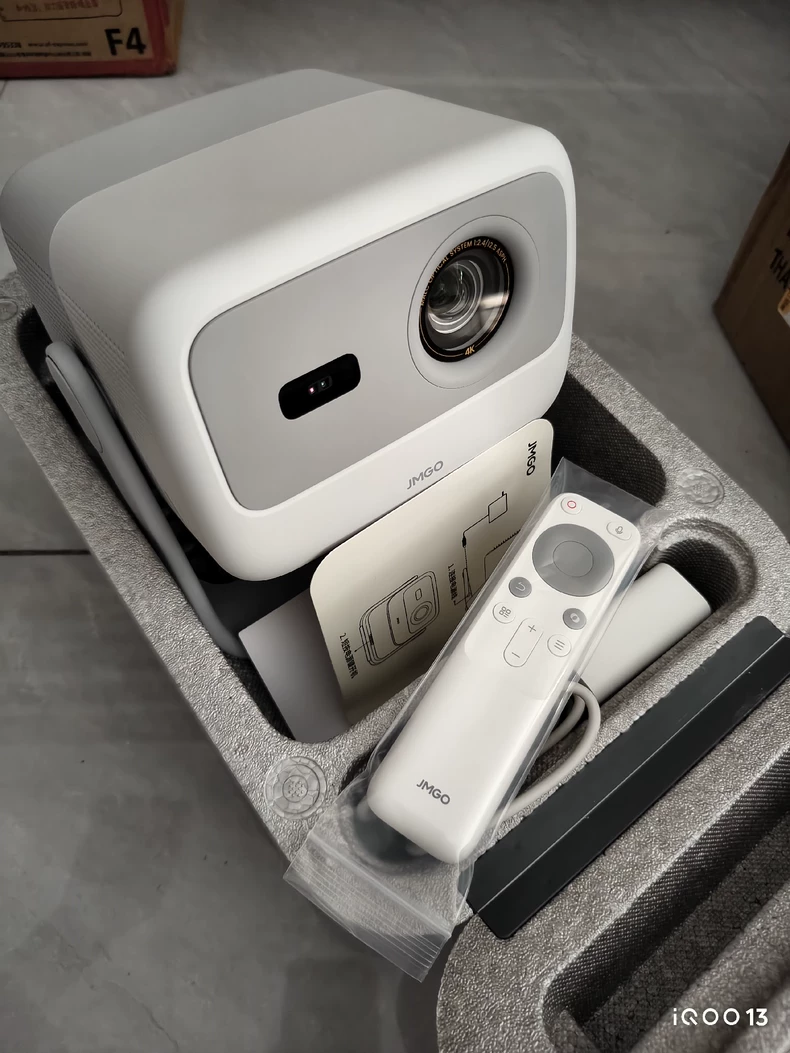 N1S 4K Wireless Projector Can  - đánh giá và giá Projector Mount Ceiling